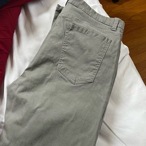 Kenneth Cole grey pants barely worn
